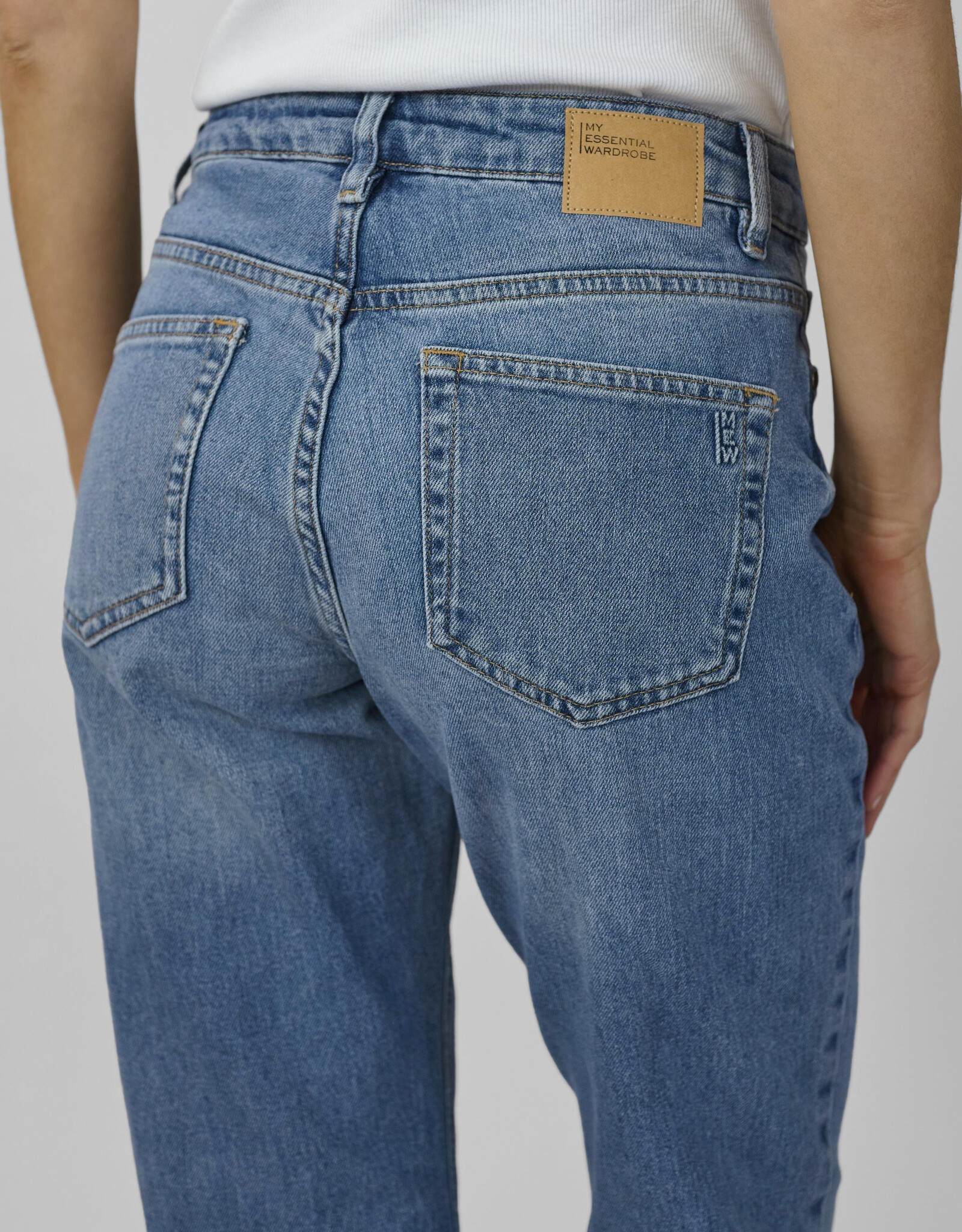 My Essential Wardrobe The Mommy 139 High Tapered Medium Blue