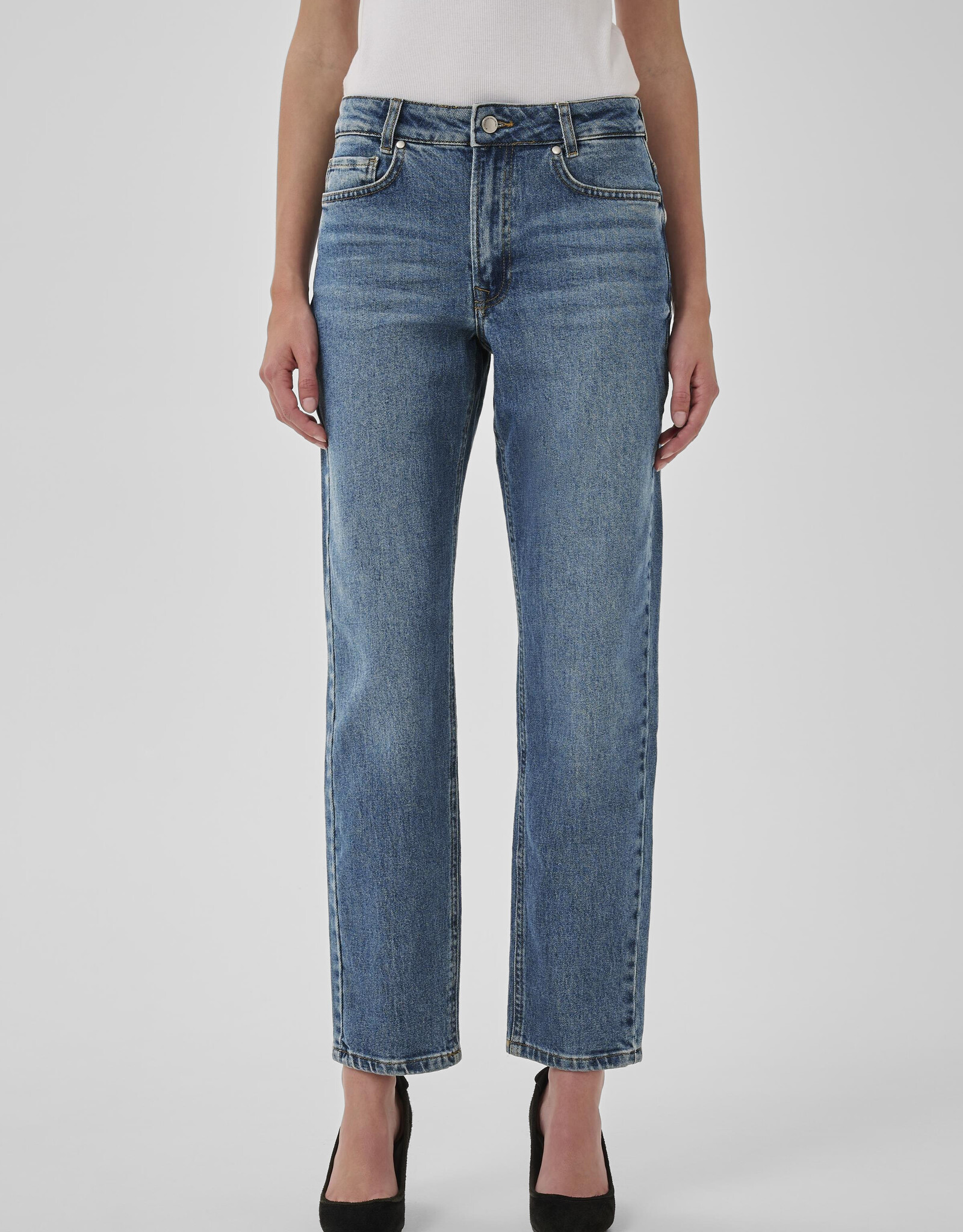 My Essential Wardrobe The Mommy 139 High Tapered Medium Blue