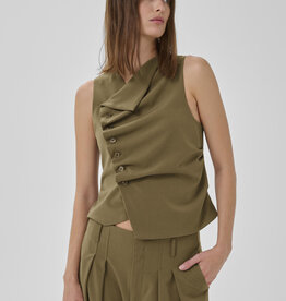 My Essential Wardrobe Hace Top Capers