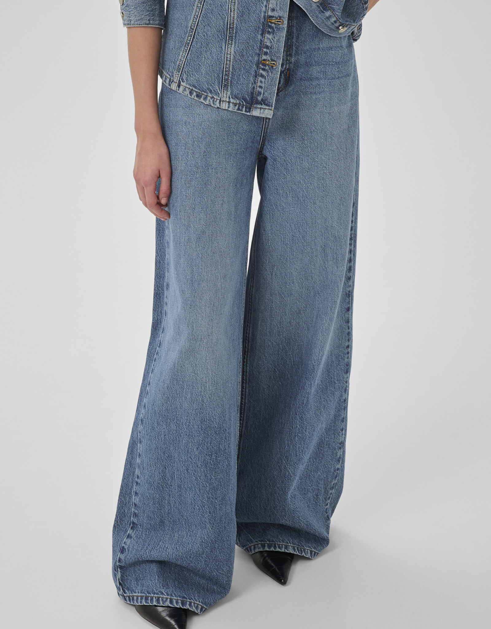 My Essential Wardrobe Jessie 139 Low Crotch X-Wide Medium Blue L31