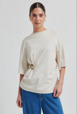 Second Female Enora Brooche Tee Soft Beige