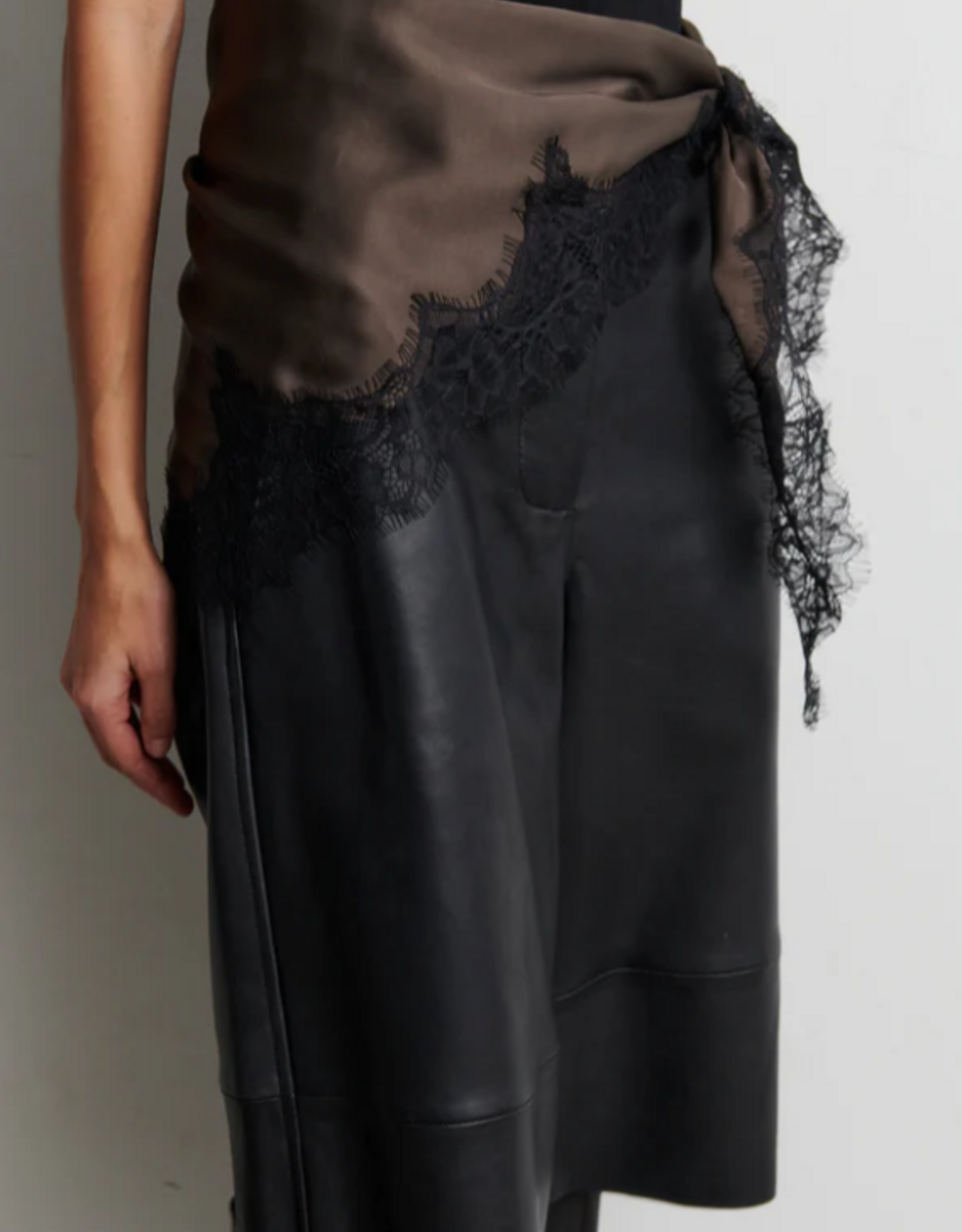 Second Female Lacia Contrast Hip Scarf Wren