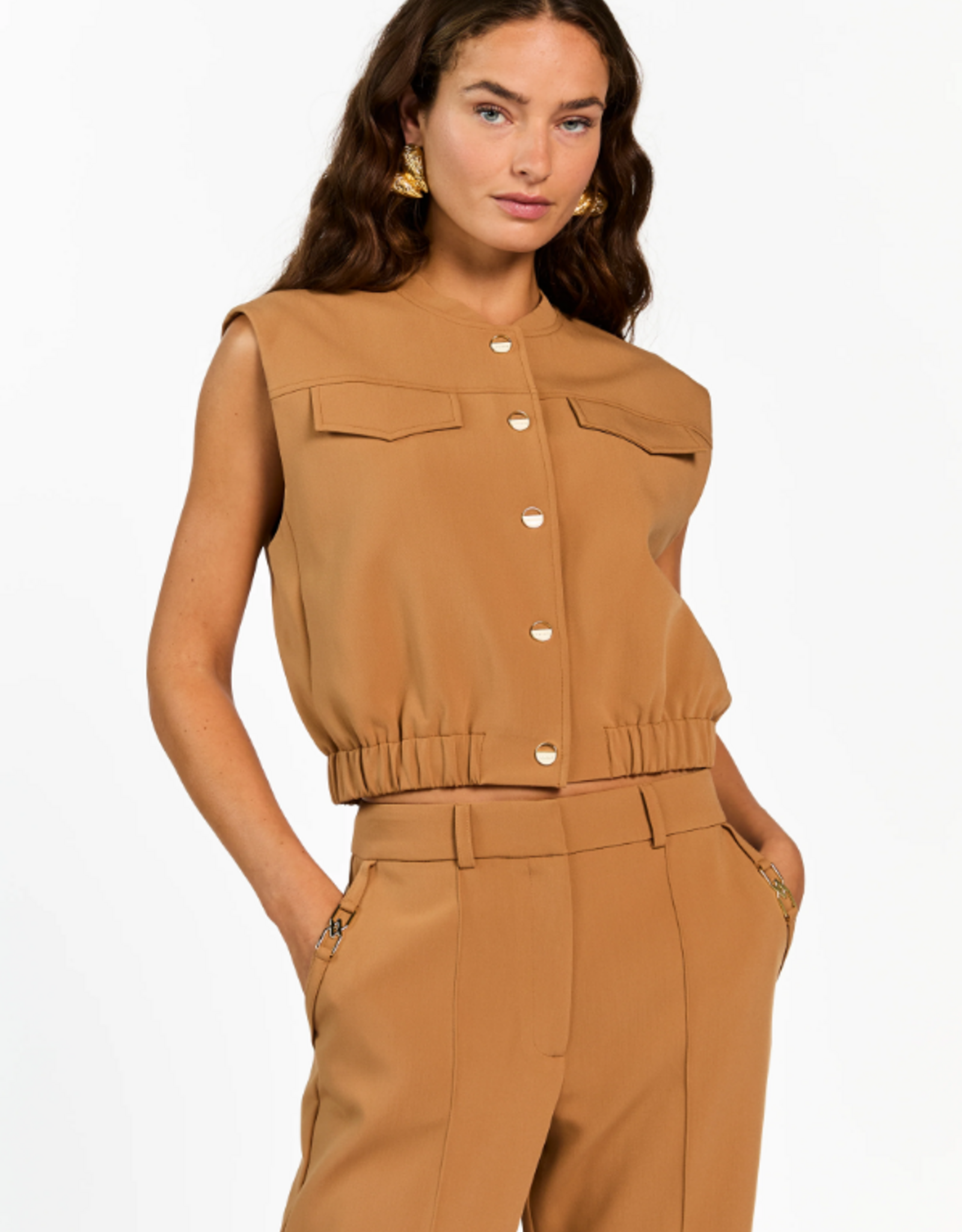 Aaiko Olivia Gilet Almond