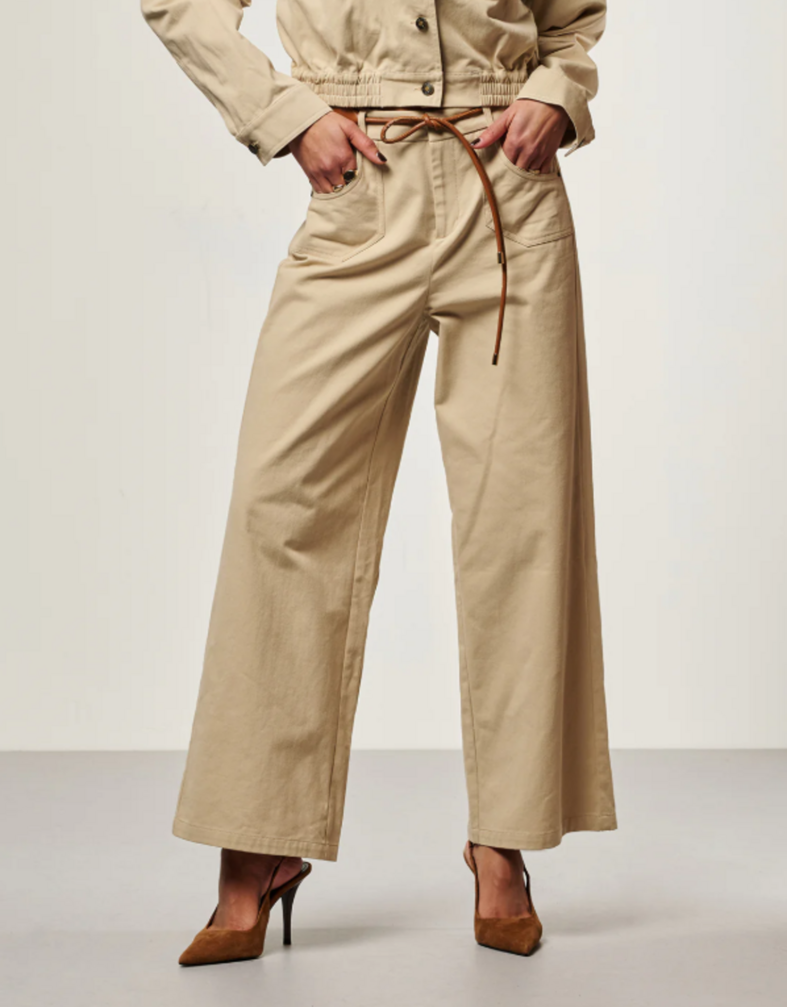 Aaiko Jael Twill Trousers Chalk
