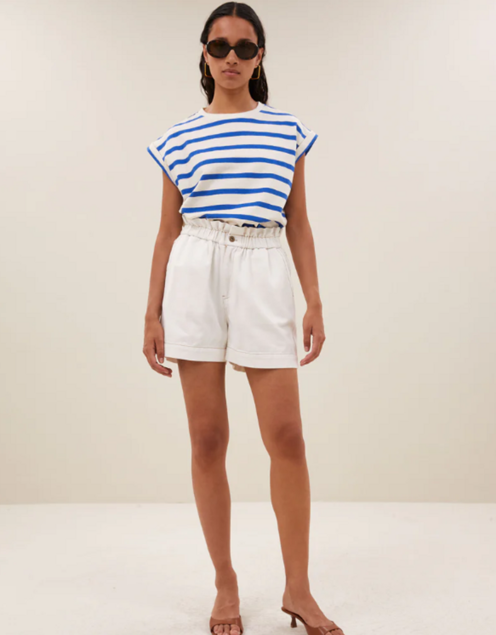 By Bar Leon Twill Short Cloud White