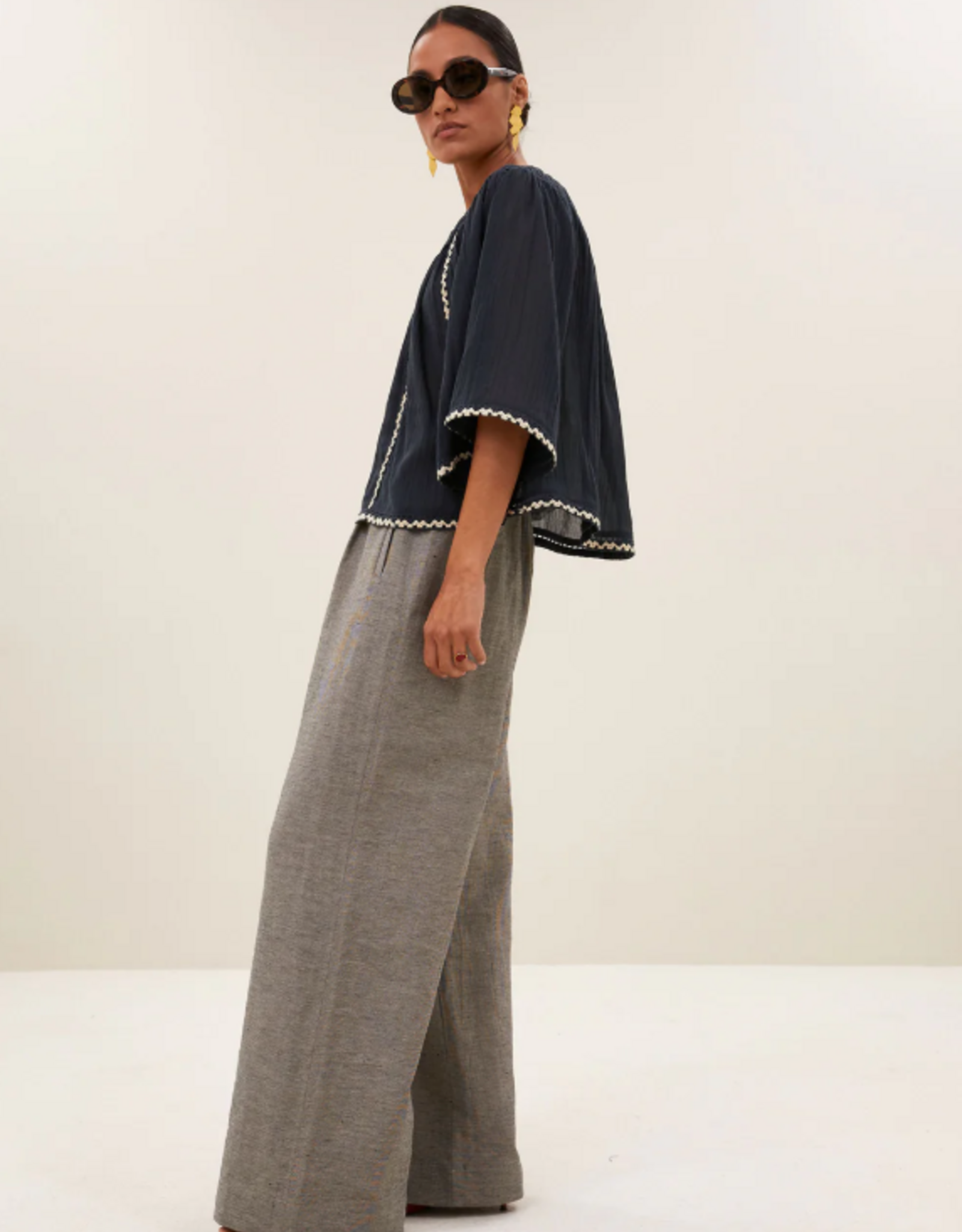 By Bar Emmi Embroidery Blouse Charcoal