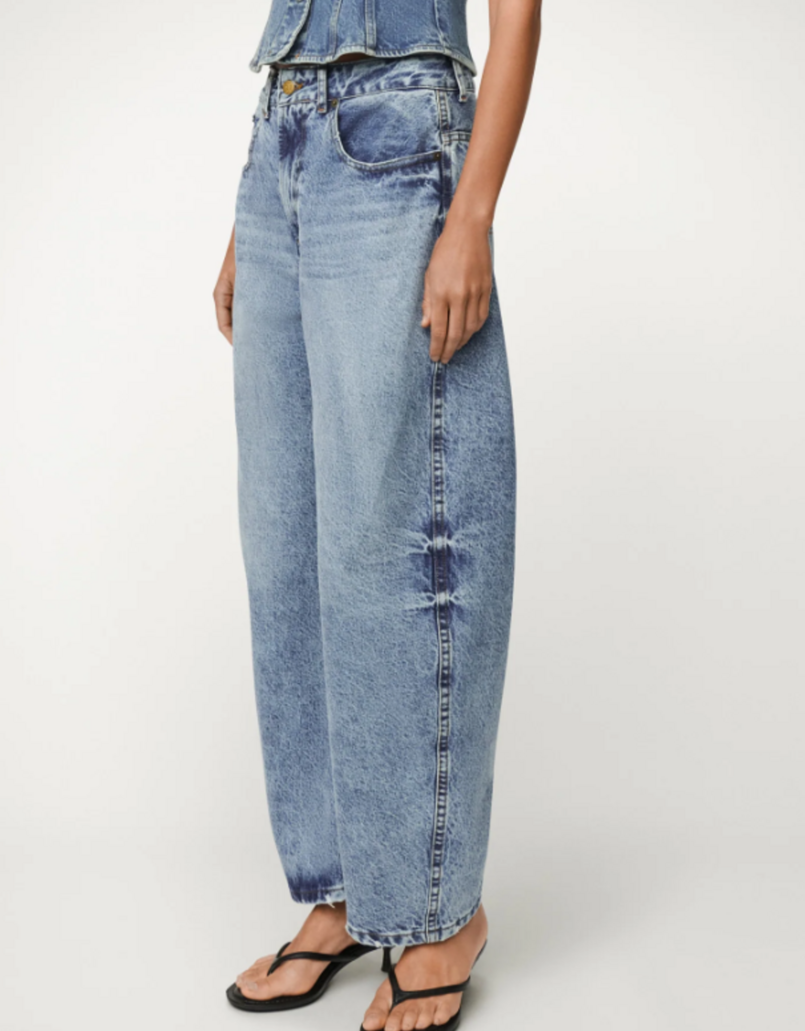 Lois Dali Jackson Stone L32