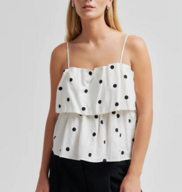 Second Female Salliy Top White Alyssum