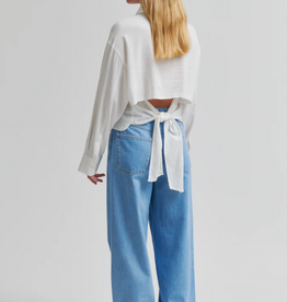 Second Female Veno Shirt White Alyssum