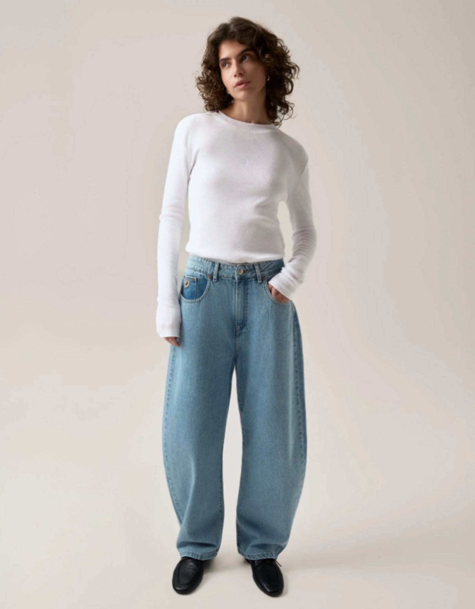 Lois Dali Wilson Summer Bleach Frayed L32