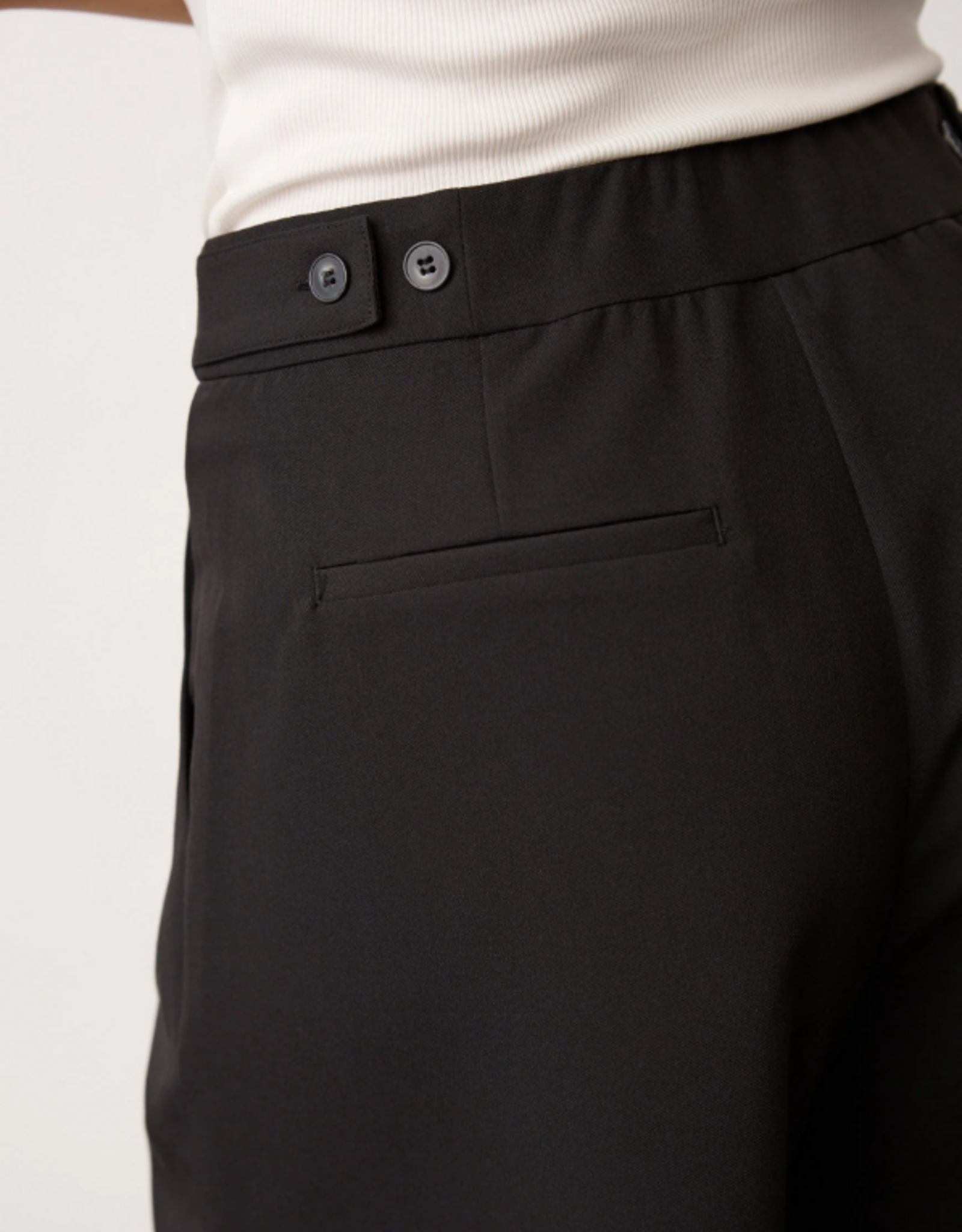 Co'Couture Tenga Bermuda Black