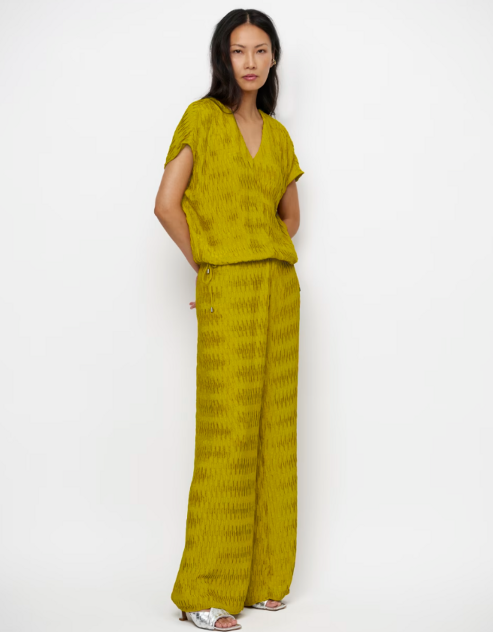 Dante 6 Vikli Pleated V-Neck Top Solar Lime