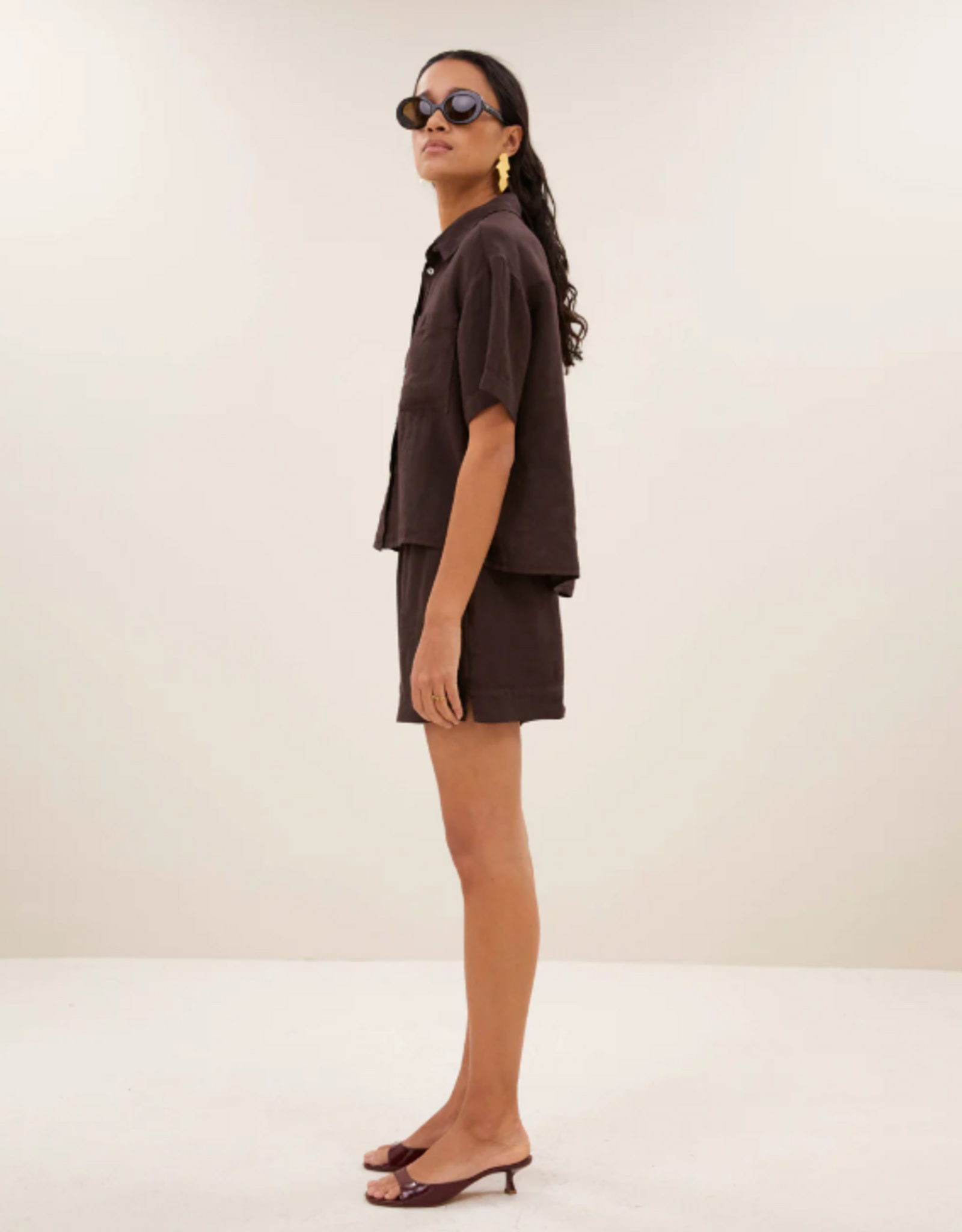 By Bar Lio Linen Shorts Espresso