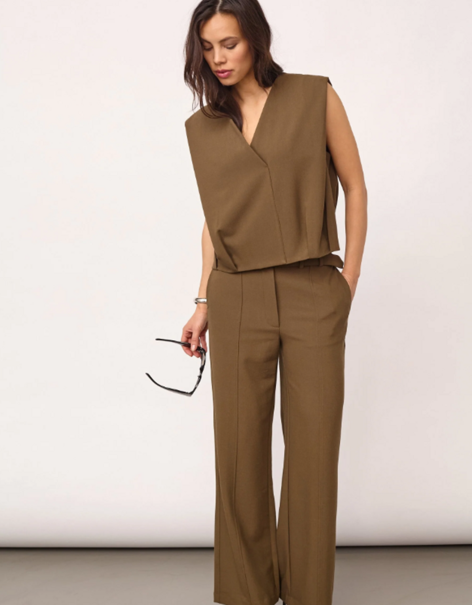 Co'Couture Amida V-Top Army