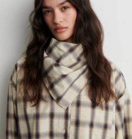 Second Female Liria Scarf Rutabaga
