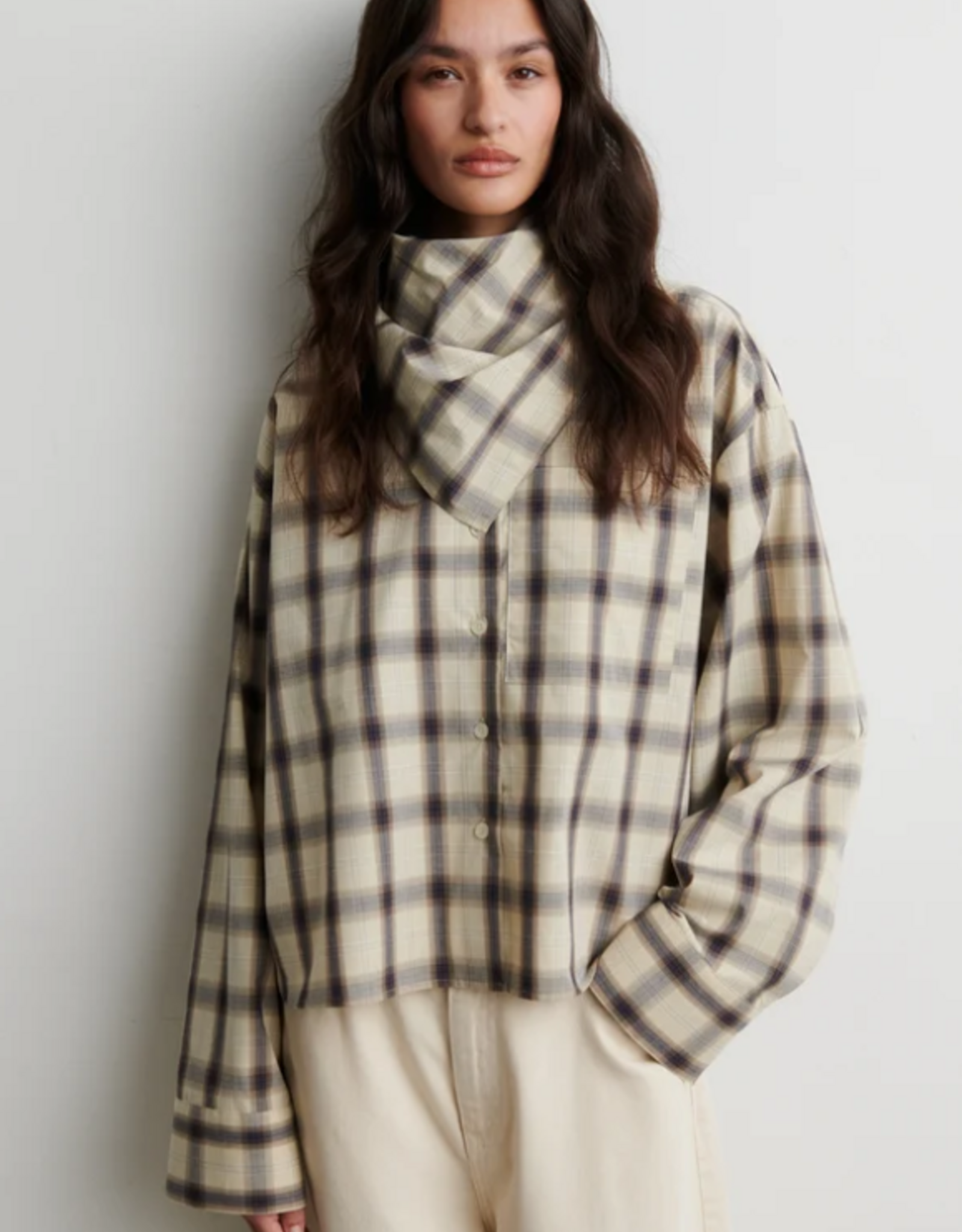 Second Female Liria Scarf Rutabaga