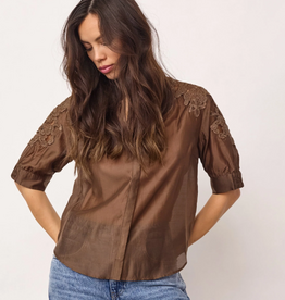 Co'Couture Kawa Embellished SS V-Shirt