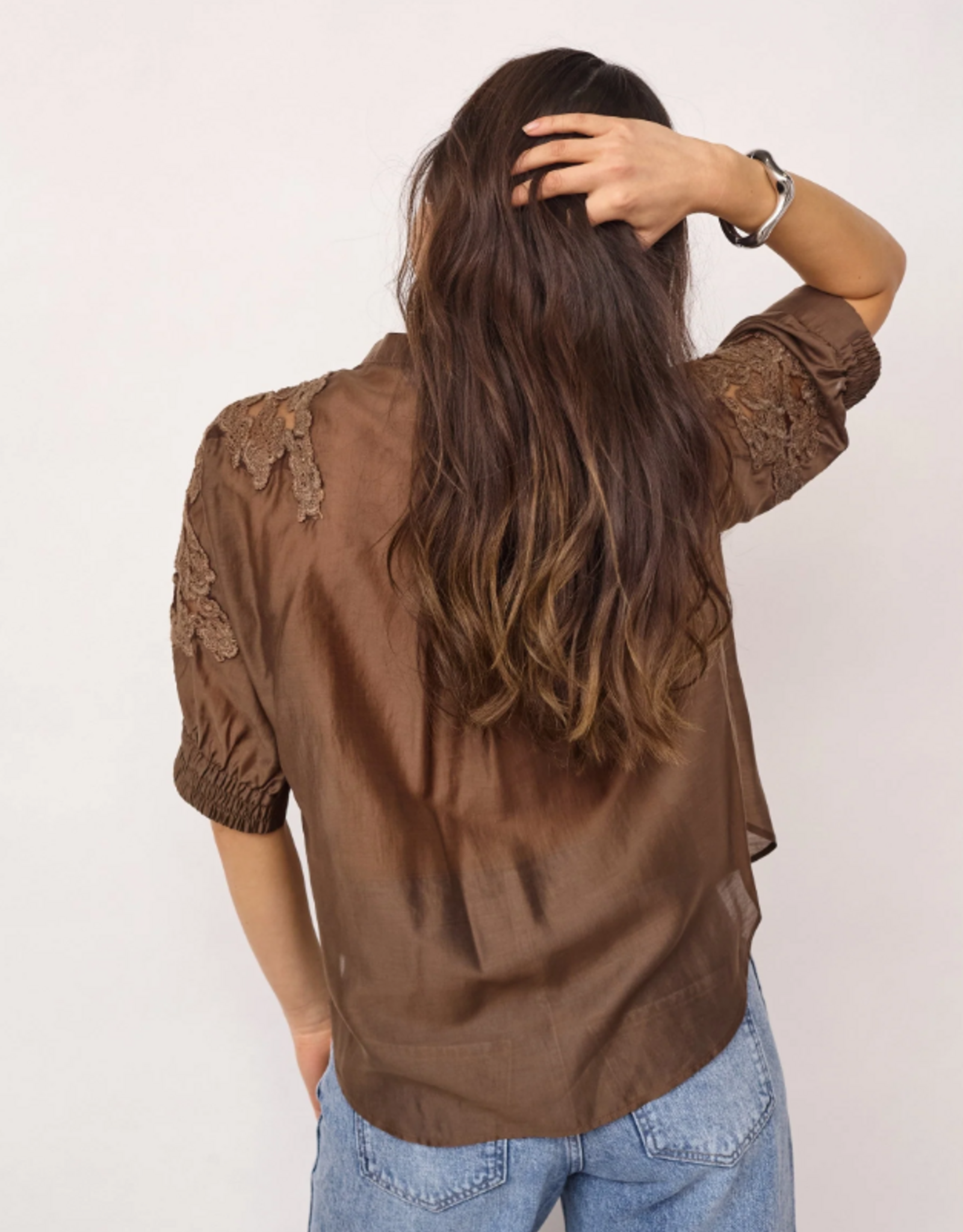 Co'Couture Kawa Embellished SS V-Shirt