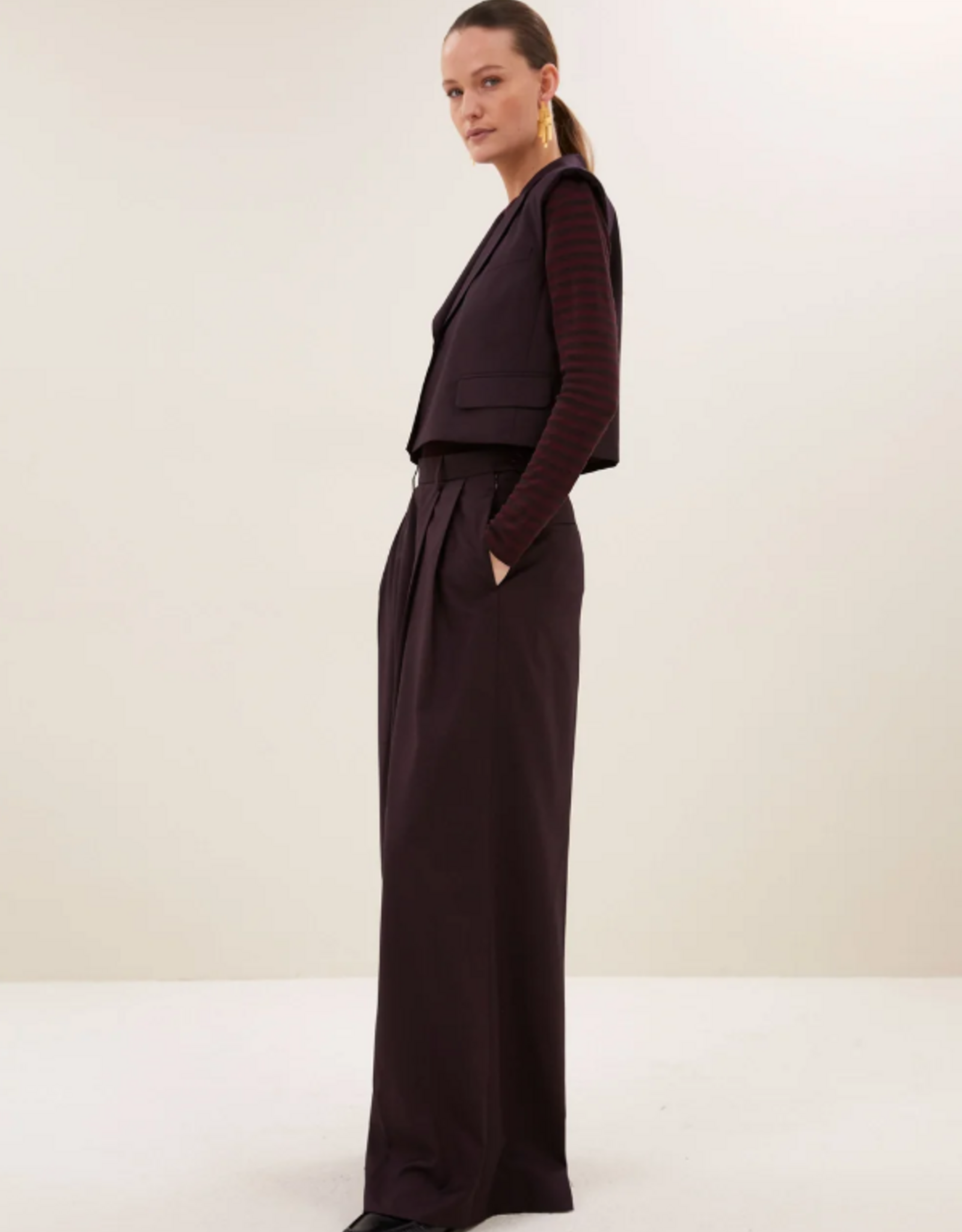 By Bar Bobi Gilet Dark Wine
