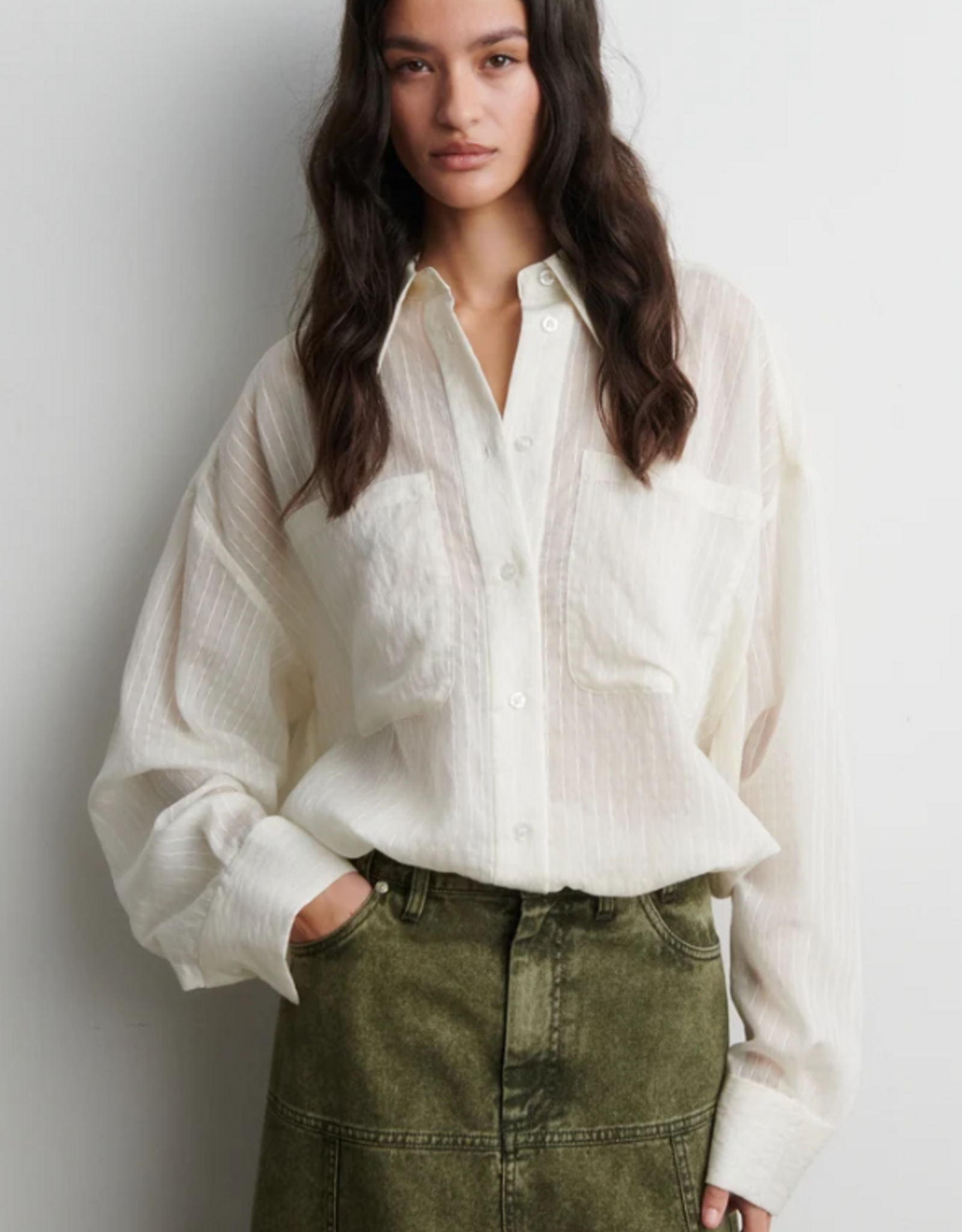 Second Female Valaia Shirt Egret