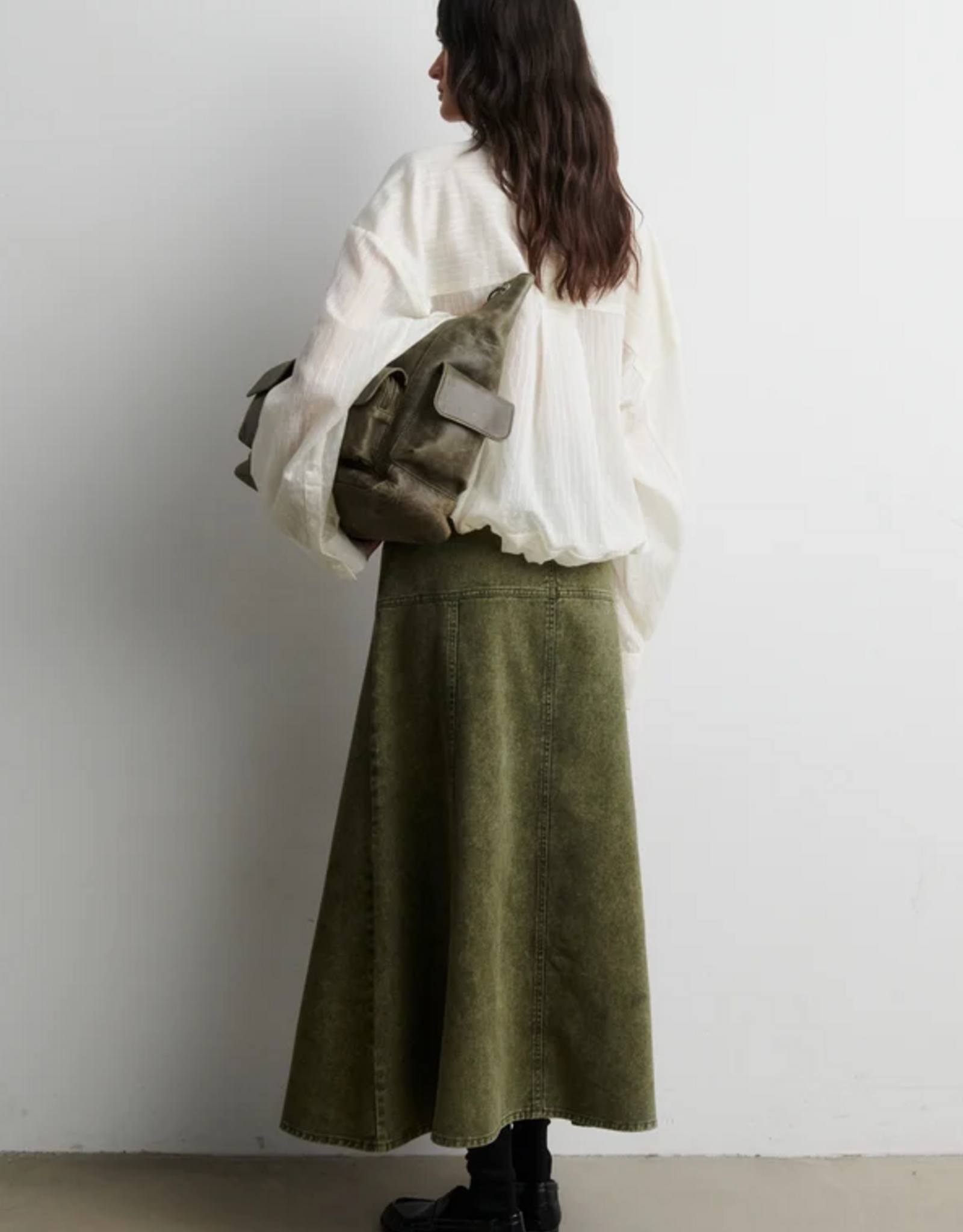Second Female Valaia Shirt Egret