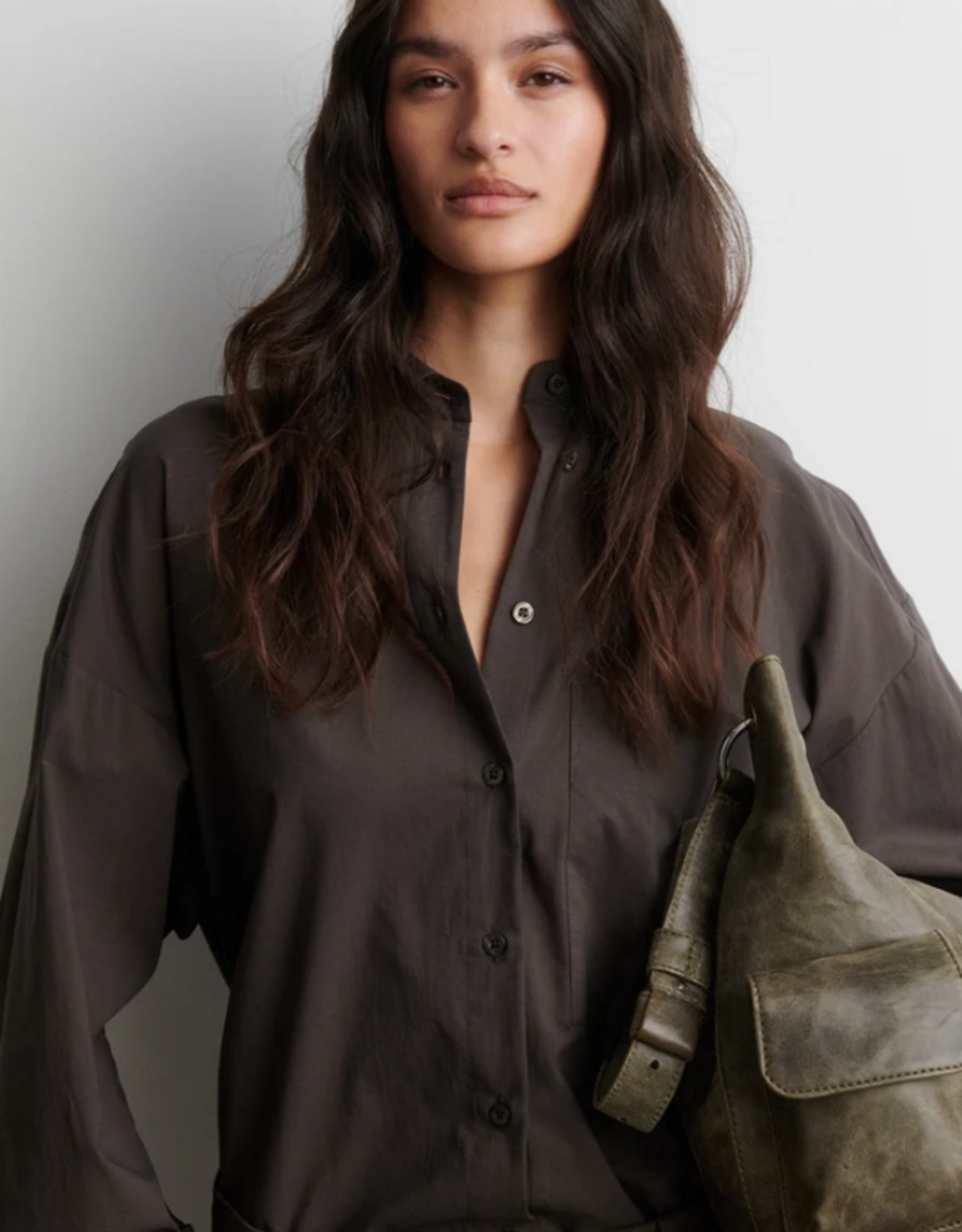 Second Female Lanna Shirt Black Olive