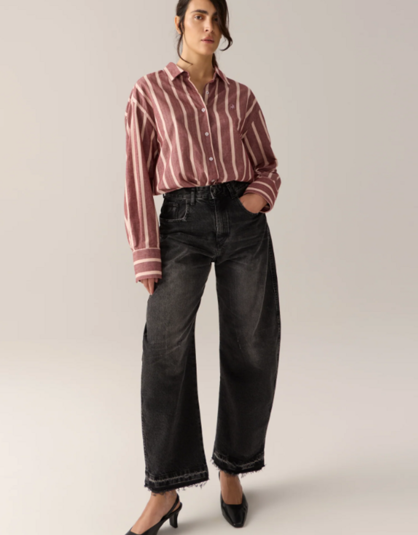 Lois Dali Marte Black Stone Vintage Black