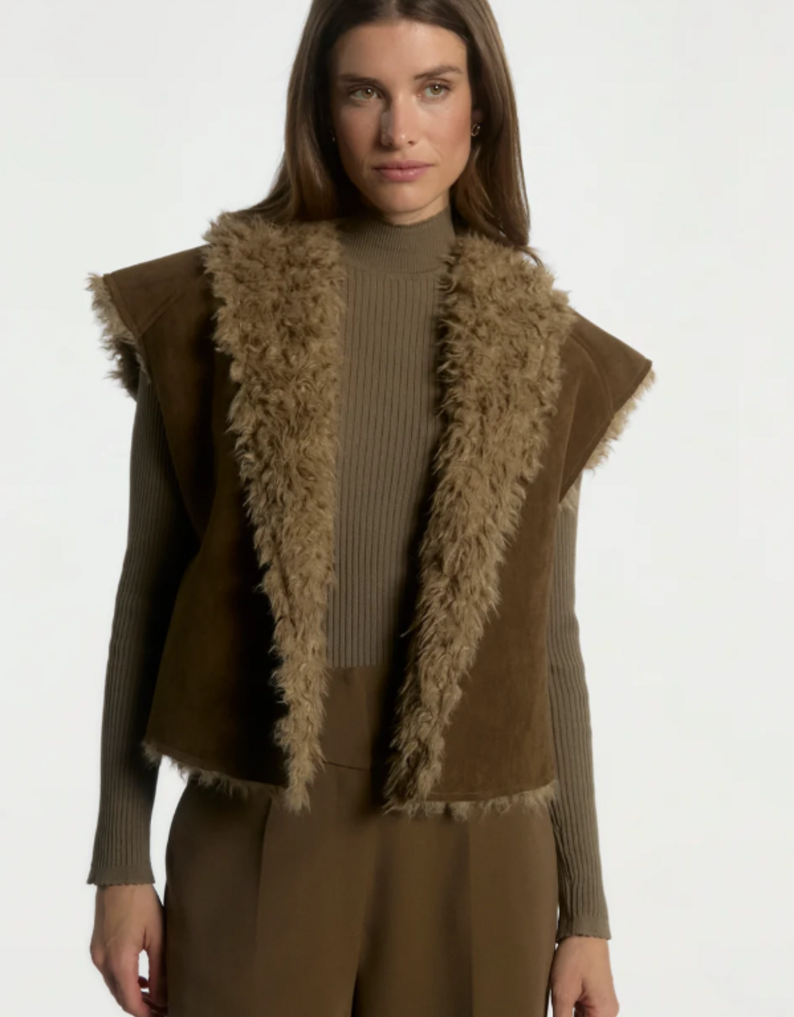 Aaiko Avrelle Gilet Teak Green