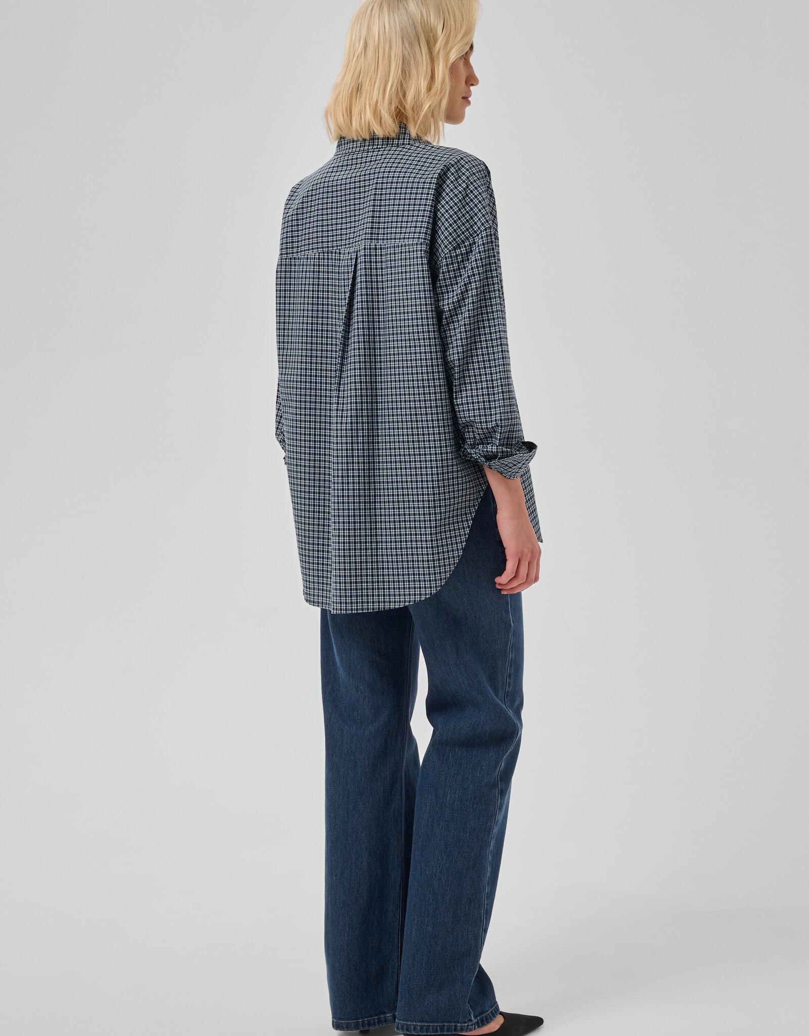 My Essential Wardrobe The Louis 139 High Wide Dark Blue L32