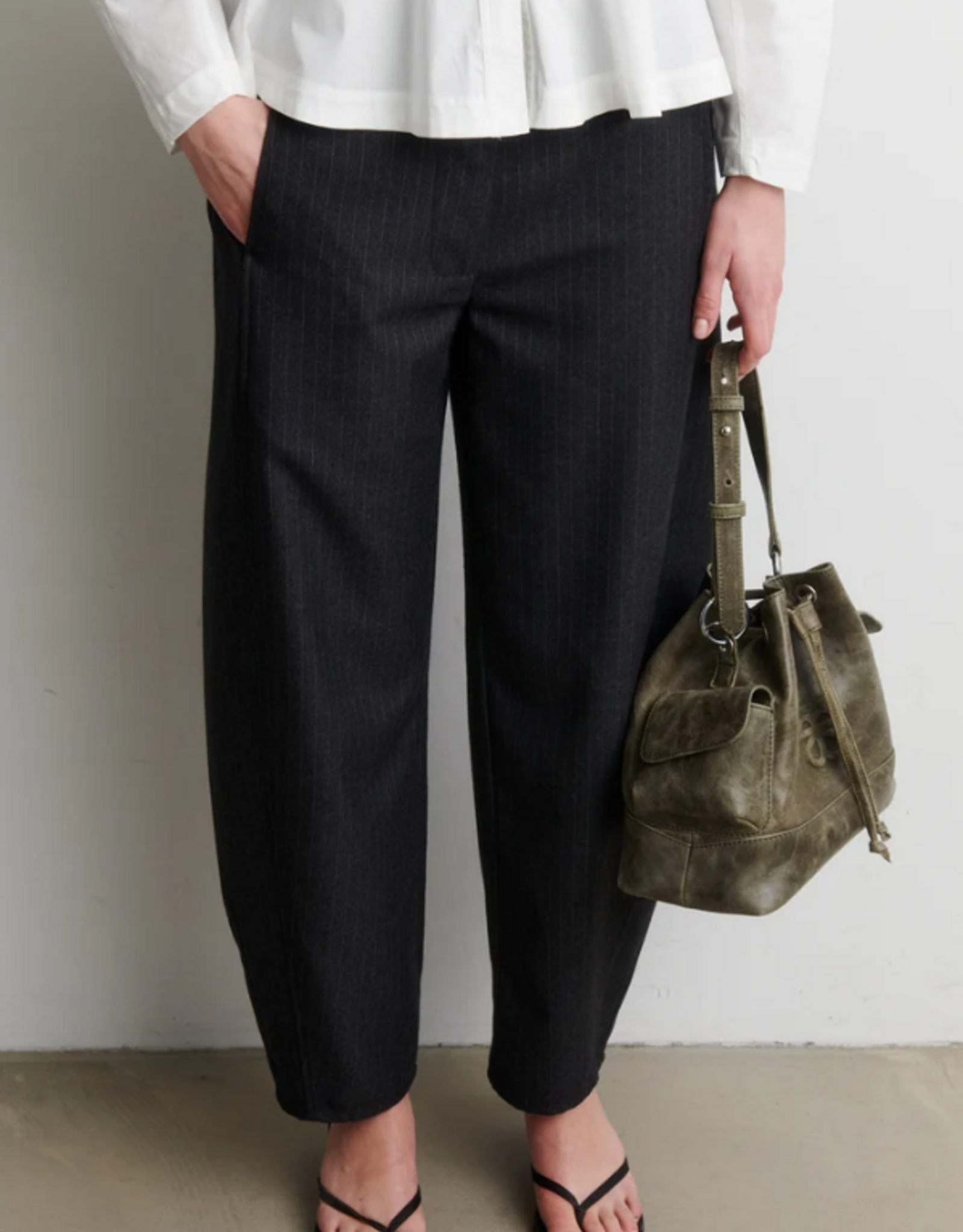 Second Female Vienne Barrel Trousers Dark Grey Melange