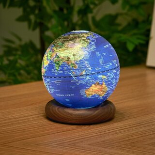 AtlasGlobe Lamp