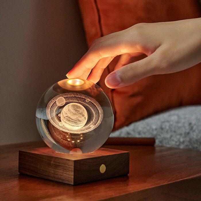 Amber Crystal Light - Saturn