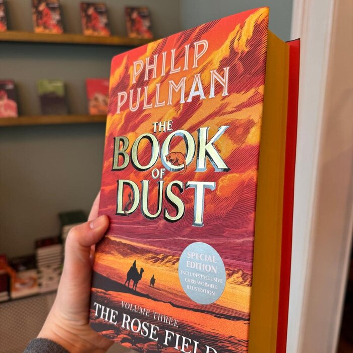 The Rose Field (The Book of Dust 3) - Special Edition
