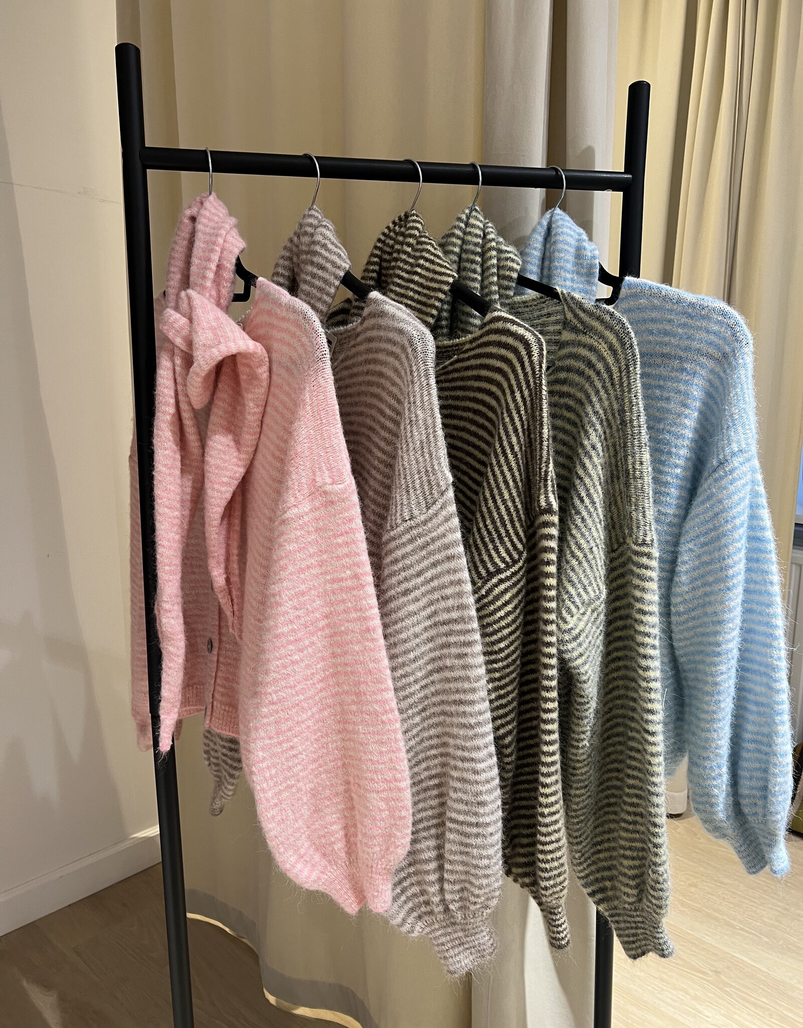 Pull Coco + sjaal gestreept