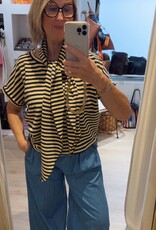 Sweater gestreept met sjaaltje geel/marine