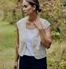 FQ Crossy waistcoat crochet