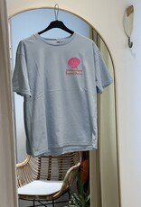 T-shirt Somewhere beyond the sea lichtblauw
