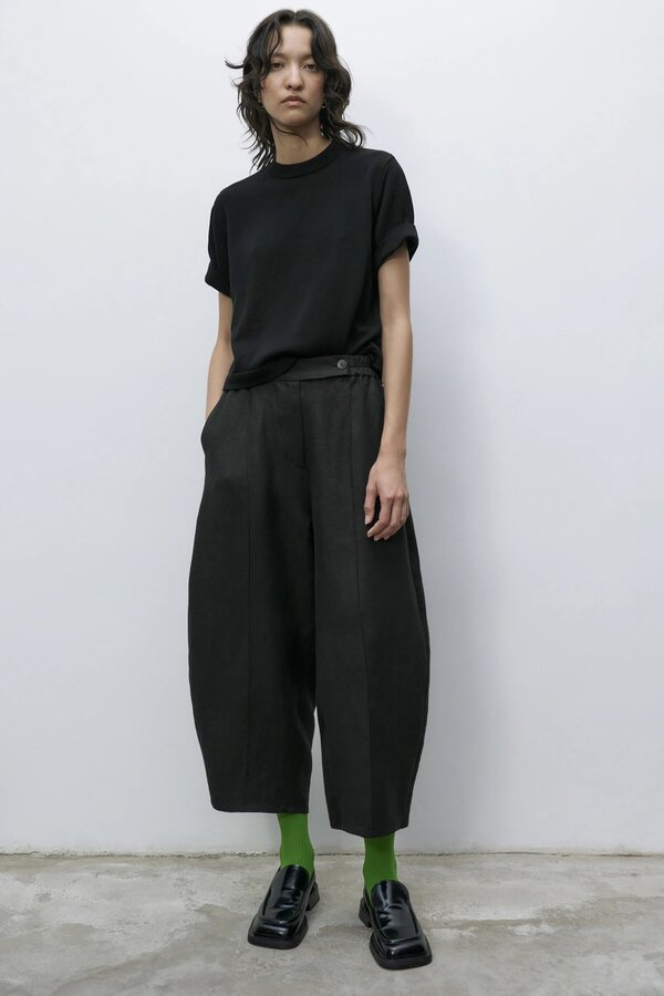 Cordera | Linen Curved Pants | Black