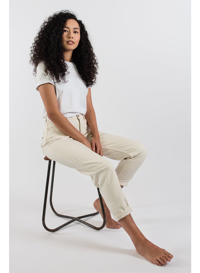 Nora mom jeans undyed
