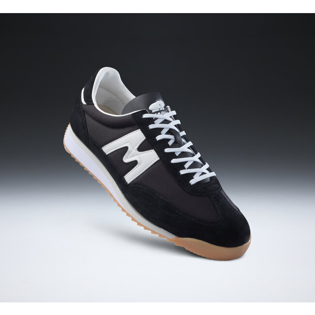 Karhu Mestari - Black / White