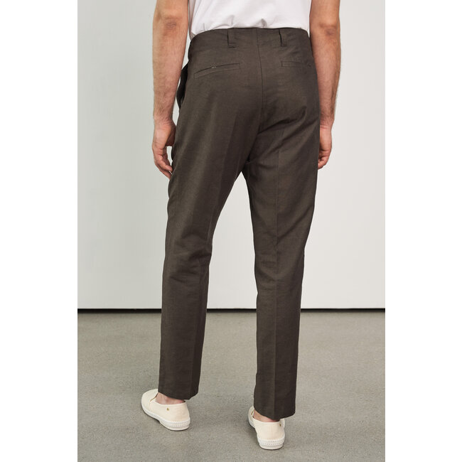 About Companions Jostha Trouser - Linen Coffee (SS25)
