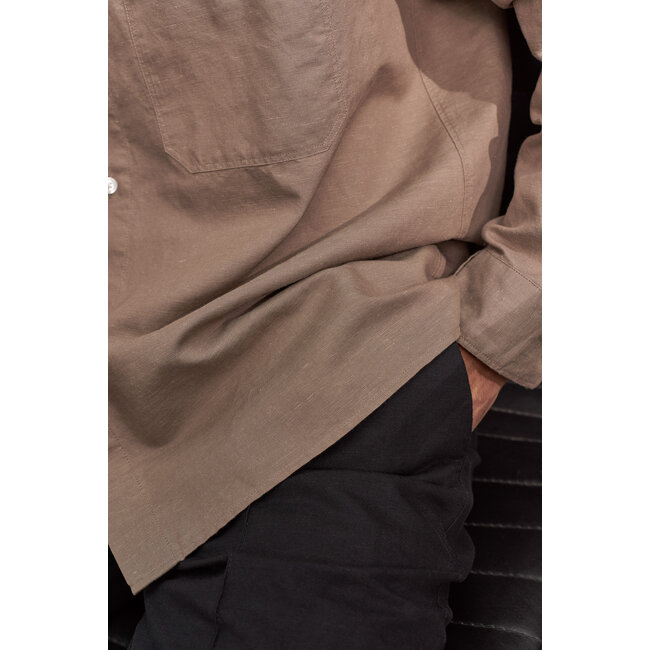 About Companions Dario Shirt - Linen Walnut