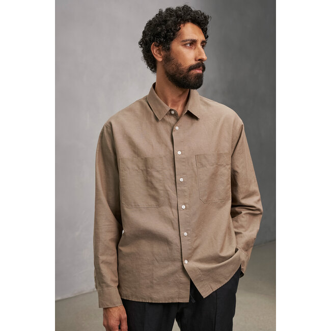 About Companions Dario Shirt - Linen Walnut