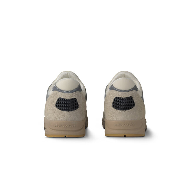 Karhu Aria 95 "MÖLKKY" Pack - Turtledove / Iceberg Green