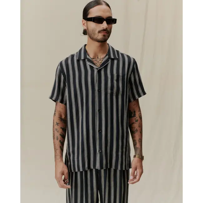 Libertine-Libertine Cave - Navy / Dark Sand