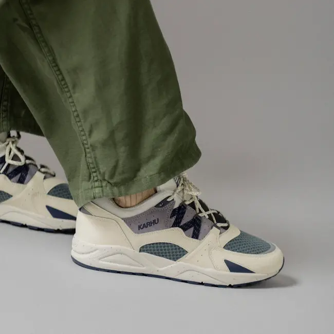 Karhu Fusion 2.0 - Solitary Star/ Naval Academy