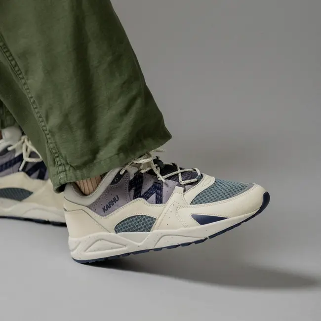 Karhu Fusion 2.0 - Solitary Star/ Naval Academy