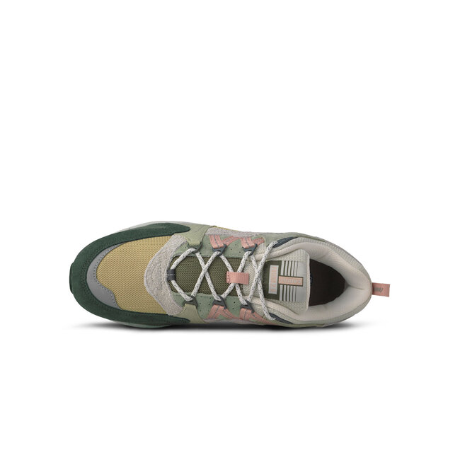 Karhu Fusion 2.0 - Darkest Spruce / Cameo Rose