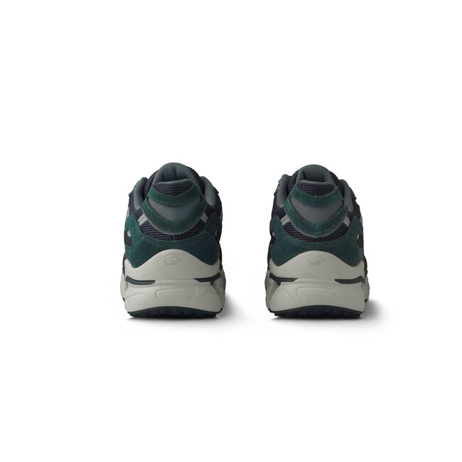 Karhu Super Fulcrum - India Ink / Black