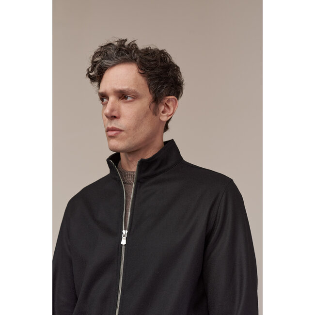 About Companions Juri Wool - Black